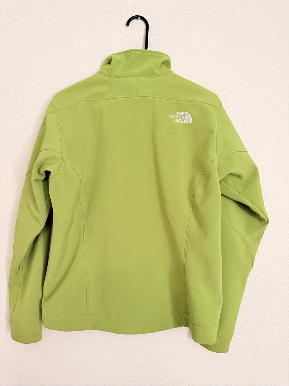 The North Face women’ size M Apex vionic 2 lime  Green Softshell Jacket - Picture 3 of 7